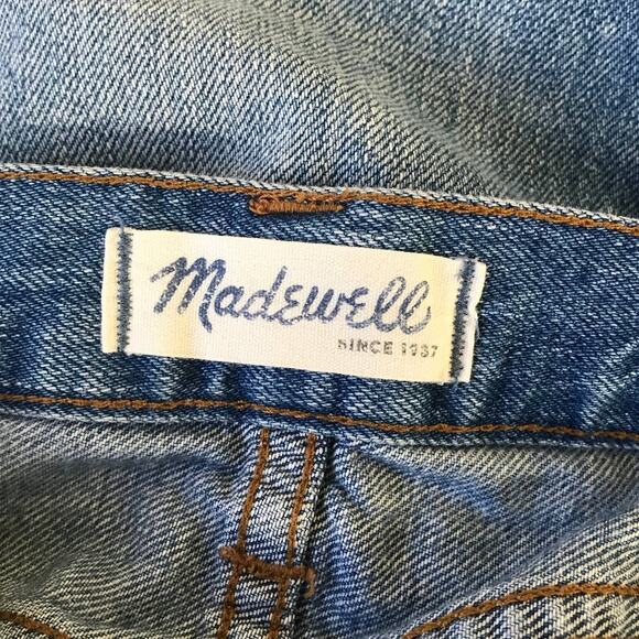 Madewell • Medium Wash Straight Leg Jeans - Picture 6 of 7